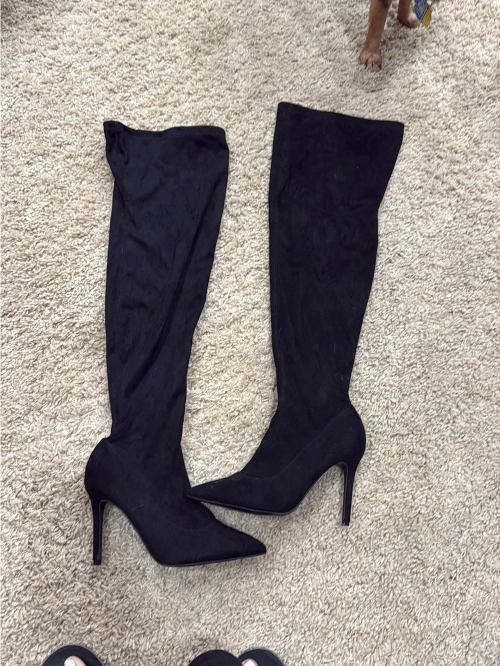 Black Knee-High Stiletto Boots - Sleek Women's Fashion Boots